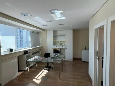 Sala Comercial à venda, 74m² no Jardim Caboré, São Paulo