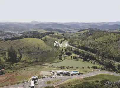 Lote/Terreno à venda, 300m² no Igrejinha, Juiz de Fora
