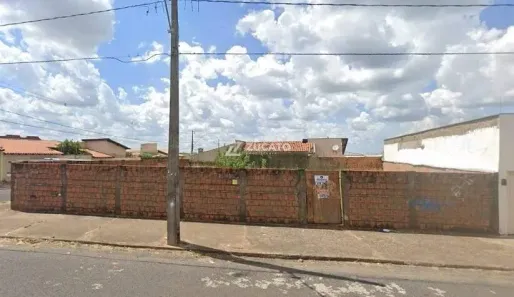 Lote/Terreno à venda, 150m² no Conjunto Manoel Mendes, Uberaba