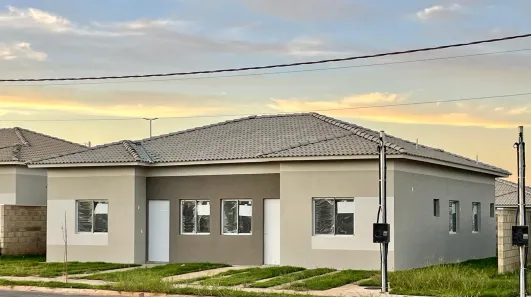 Casa de Condomínio com 2 Quartos à venda, 65m² no Petrópolis, Várzea Grande