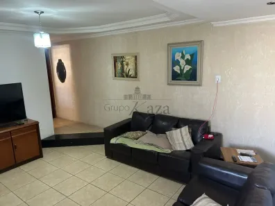 Casa com 2 Quartos à venda, 272m² no Loteamento Jardim Helena, São José dos Campos