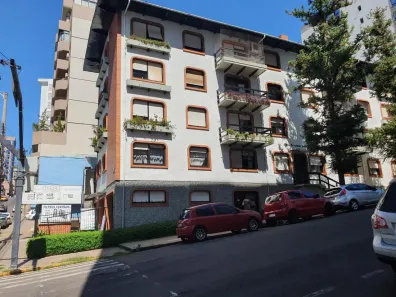 Apartamento com 2 Quartos para alugar, 99m² no Centro, Passo Fundo