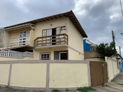 Casa com 2 Quartos à venda, 66m² no Centro, São Pedro da Aldeia