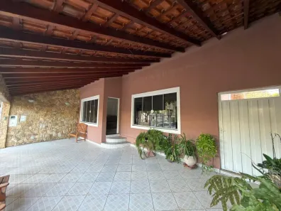 Casa com 3 Quartos à venda, 188m² no Núcleo Bartholomeu Bueno de Miranda, Presidente Prudente