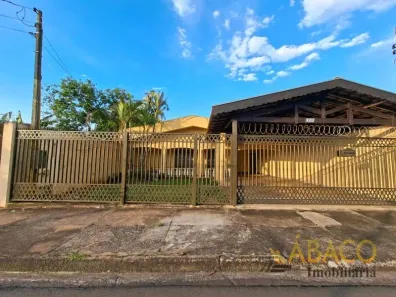 Casa com 3 Quartos à venda, 159m² no Vila Brasília, São Carlos