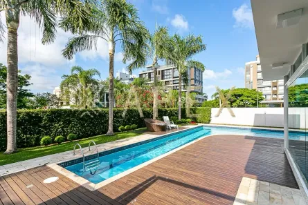 Casa com 5 Quartos para alugar, 500m² no Jurerê Internacional, Florianópolis