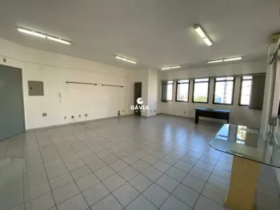 Sala Comercial à venda, 55m² no Gonzaga, Santos