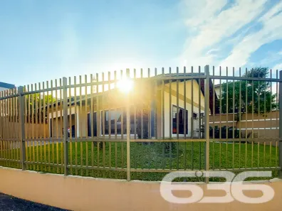 Casa com 2 Quartos à venda, 167m² no Floresta, Joinville