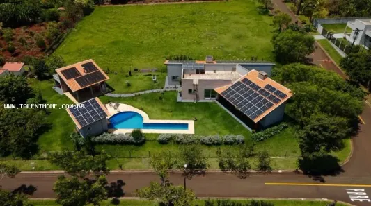 Casa de Condomínio com 4 Quartos à venda, 350m² no Estância Cabral, Cambé