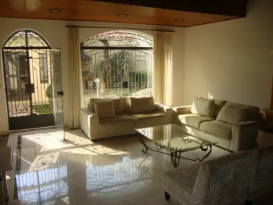 Sobrado com 4 Quartos para alugar, 238m² no Alto de Pinheiros, São Paulo