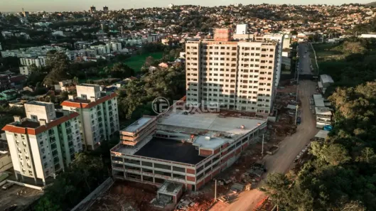 Apartamento com 2 Quartos à venda, 60m² no Jardim do Salso, Porto Alegre