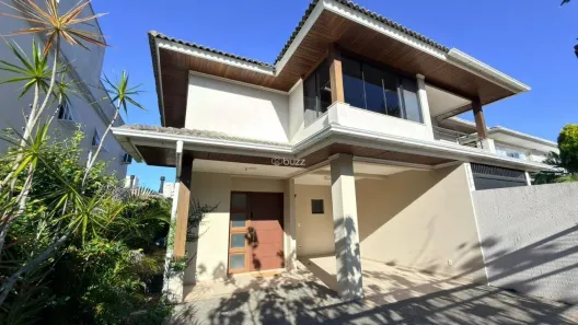 Casa com 3 Quartos para alugar, 150m² no Campeche, Florianópolis