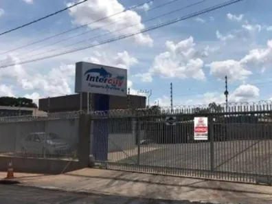 Lote/Terreno à venda, 2000m² no Jardim José Favaro, Cambé