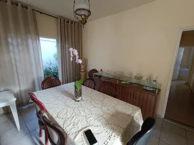 Casa com 3 Quartos à venda, 213m² no Betânia, Belo Horizonte