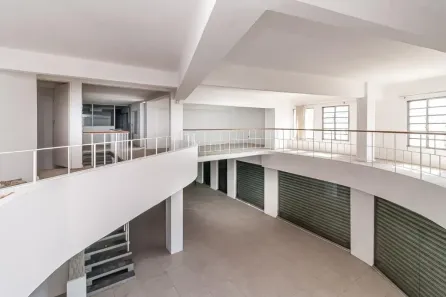 Ponto Comercial para alugar, 325m² no São João, Porto Alegre