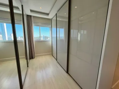 Apartamento com 4 Quartos à venda, 228m² no Centro, Balneário Camboriú