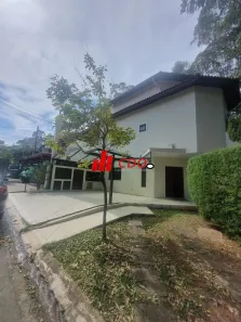 Sobrado com 5 Quartos à venda, 284m² no Chácara Nossa Senhora do Bom Conselho, São Paulo