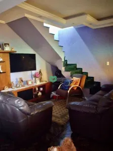 Casa com 3 Quartos à venda, 220m² no Jardim Cecy, São Paulo