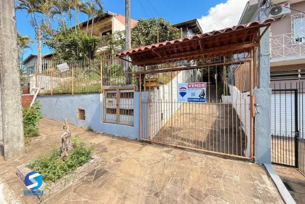 Casa com 5 Quartos à venda, 111m² no São José, Canoas