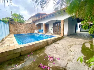 Casa com 2 Quartos à venda, 170m² no Centro, Peruíbe