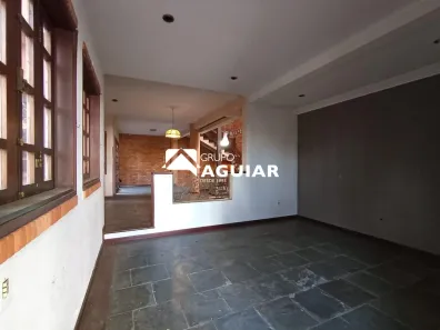 Sobrado com 5 Quartos à venda, 400m² no Vila Embaré, Valinhos