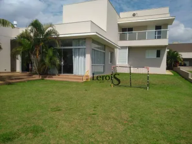 Casa com 4 Quartos à venda, 414m² no Itapecerica, Salto