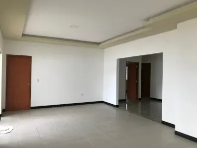 Casa com 4 Quartos à venda, 490m² no Cidade Nova, Manaus