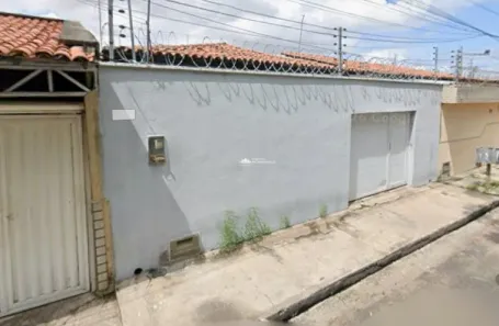 Casa com 2 Quartos para alugar, 90m² no Santa Rosa, Teresina