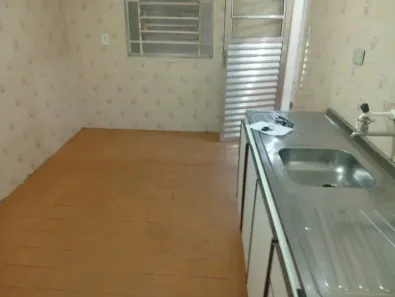 Casa com 1 Quarto para alugar, 40m² no Capão Redondo, São Paulo
