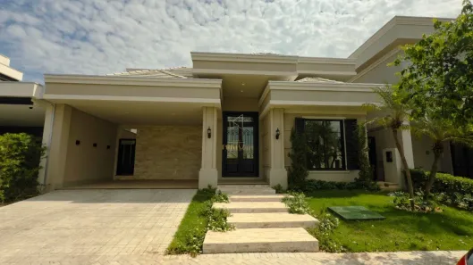 Casa de Condomínio com 3 Quartos à venda, 250m² no Condomínio Florais Itália, Cuiabá