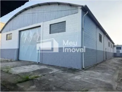 Galpão/Depósito/Armazém com 3 Quartos para alugar, 770m² no Chácaras Reunidas, São José dos Campos