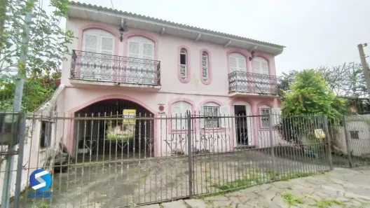 Casa com 3 Quartos à venda, 440m² no Guarujá, Porto Alegre