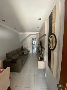 Casa com 2 Quartos à venda, 69m² no Parque São Vicente, São Vicente