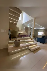Sobrado com 3 Quartos à venda, 227m² no Goiânia 2, Goiânia