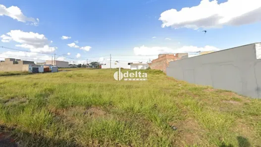 Lote/Terreno à venda, 321m² no Laranjeiras, Uberlândia