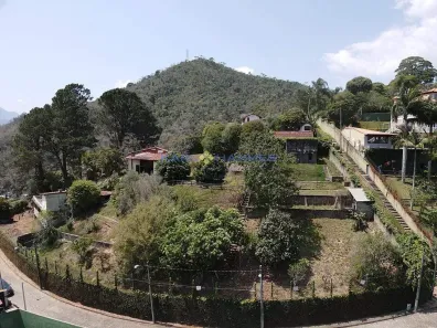 Lote/Terreno à venda, 10m² no Bonsucesso, Petrópolis