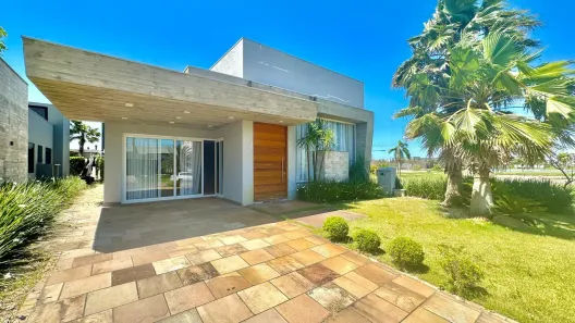 Casa de Condomínio com 4 Quartos à venda, 193m² no Capão da Canoa, Capão da Canoa