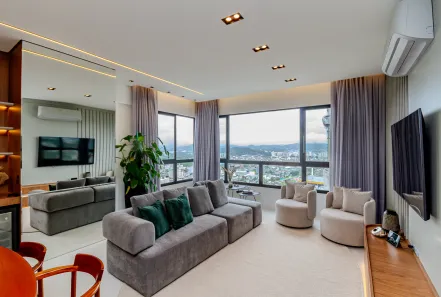 Apartamento com 3 Quartos à venda, 130m² no Centro, Balneário Camboriú