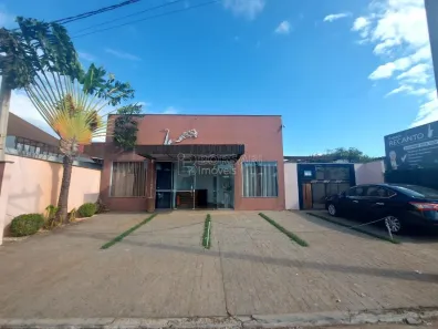 Ponto Comercial para alugar, 389m² no Cidade Jardim, Araraquara