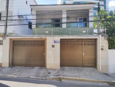 Casa com 4 Quartos à venda, 217m² no Casa Forte, Recife