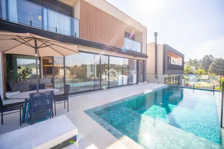 Casa de Condomínio com 4 Quartos à venda, 510m² no Granja Viana, Carapicuíba