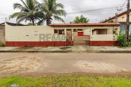 Casa com 3 Quartos para alugar, 500m² no Pedrinhas, Porto Velho