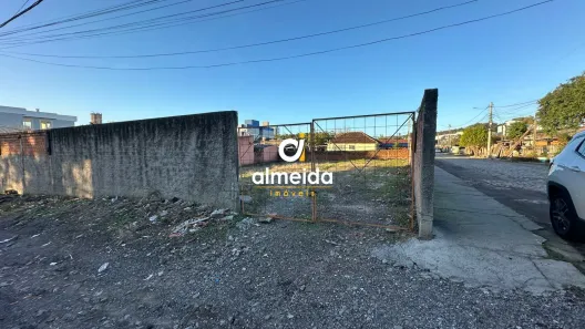 Lote/Terreno à venda, 600m² no Nossa Senhora Medianeira, Santa Maria