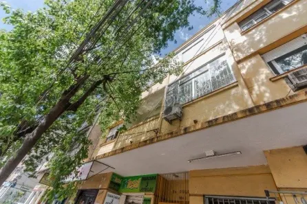 Apartamento com 2 Quartos à venda, 81m² no Santa Cecília, Porto Alegre