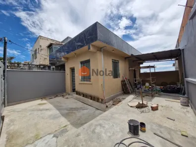 Casa com 2 Quartos para alugar, 86m² no Santa Inês, Belo Horizonte