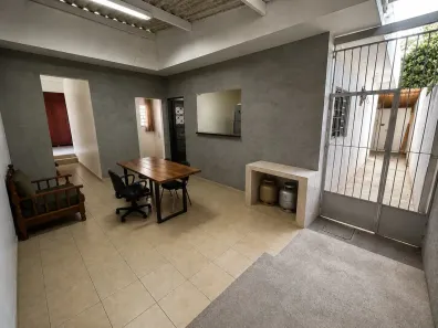 Casa com 3 Quartos à venda, 216m² no Vila Maria José, Goiânia
