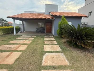 Casa de Condomínio com 3 Quartos à venda, 153m² no Ninho Verde 2, Pardinho