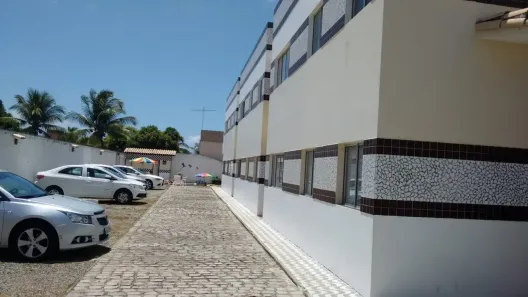Flat com 1 Quarto para alugar, 47m² no Guarajuba (Monte Gordo), Camaçari
