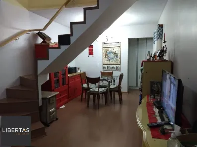 Sobrado com 3 Quartos à venda, 90m² no Cristo Redentor, Caxias do Sul