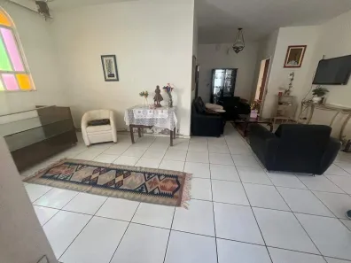 Casa com 6 Quartos à venda, 12m² no Vila Guilhermina, Montes Claros
